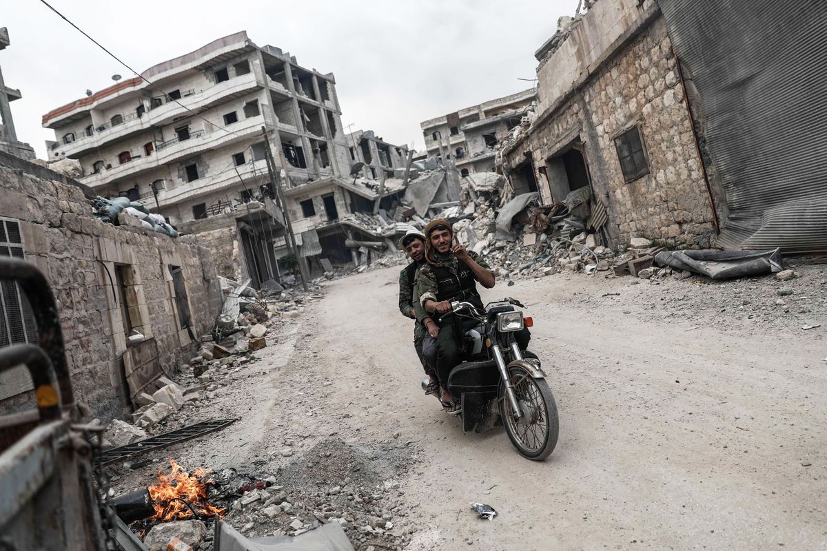 Israel and Iran on Path to War as Mideast Tinderbox Awaits Spark - Bloomberg