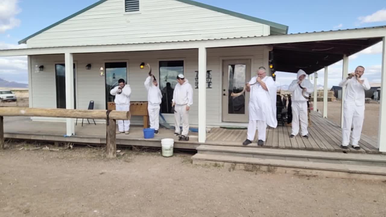 Remnant House Weekly Shabbat Shofar blowing at NewKingdom in Arizona